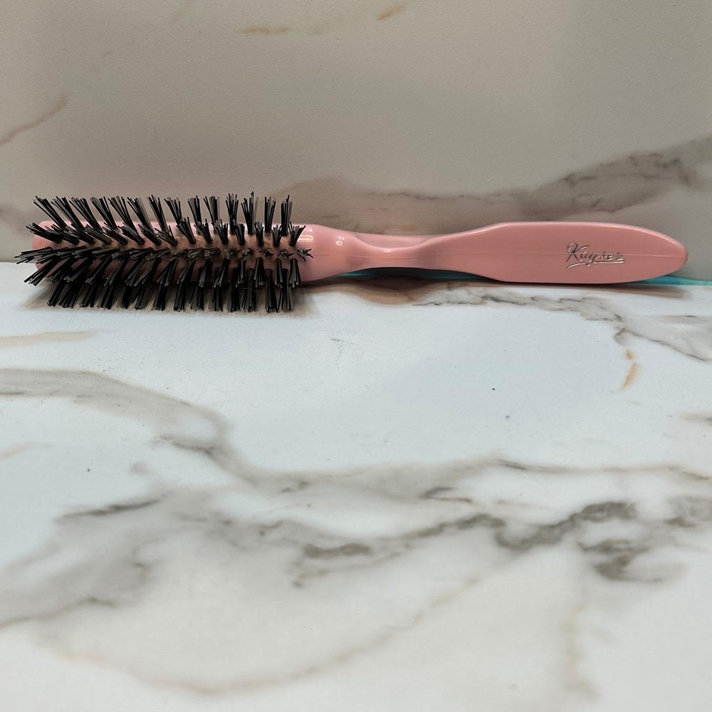 Kayser Pink Round Hair Brush Styling Tool Ergonomic Handle Black White Bristles
